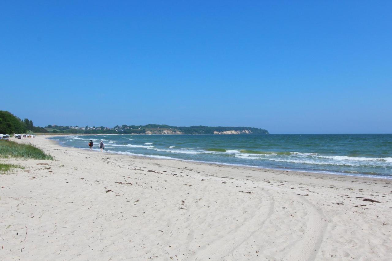 Strandnahe Fewo Mit Balkon, Gratis Nutzung Vom Ahoi Erlebnisbad Und Sauna In Sellin - Rex Rugia Fewo 14-6 Лоббе Экстерьер фото