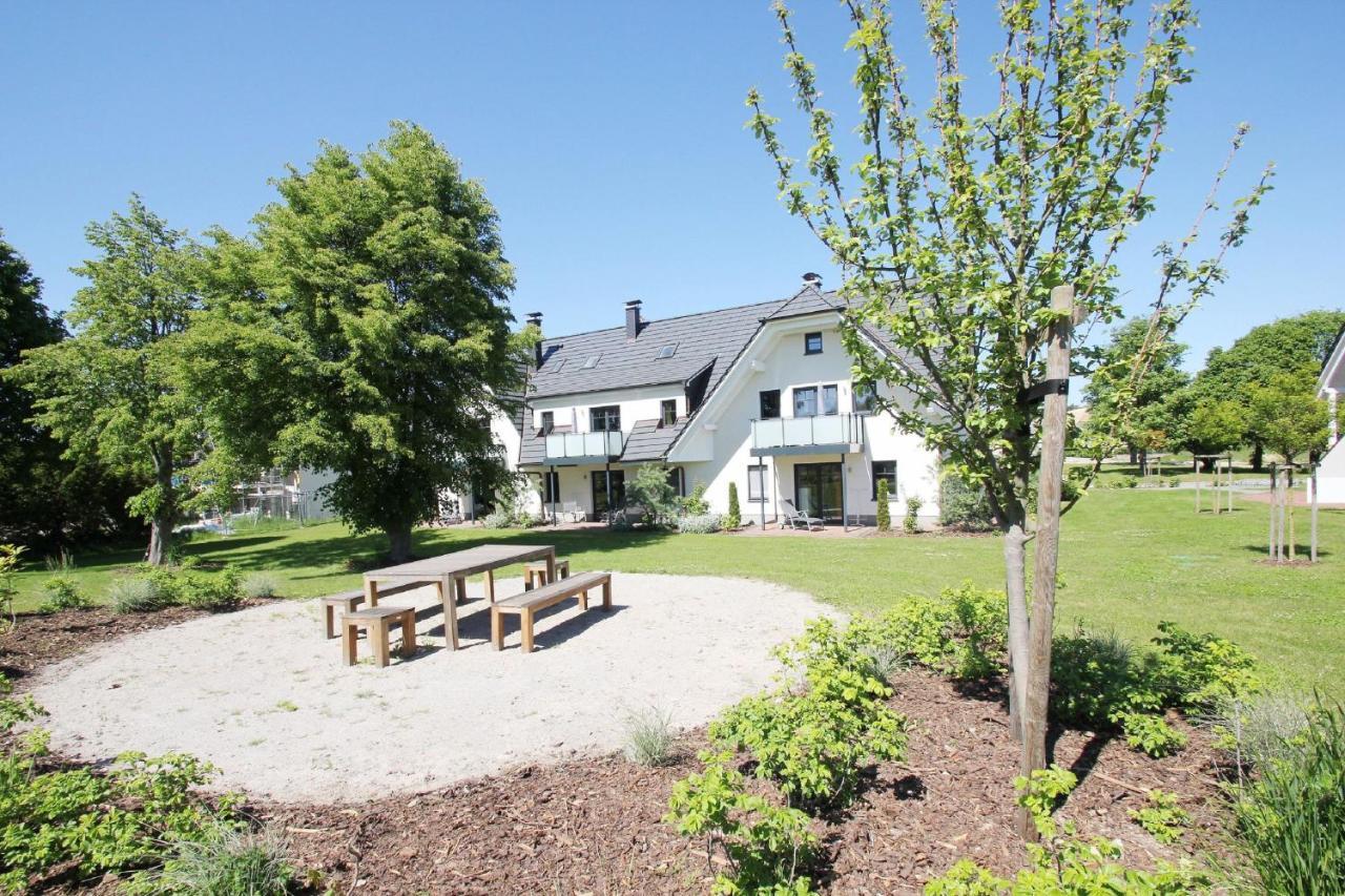 Strandnahe Fewo Mit Balkon, Gratis Nutzung Vom Ahoi Erlebnisbad Und Sauna In Sellin - Rex Rugia Fewo 14-6 Лоббе Экстерьер фото
